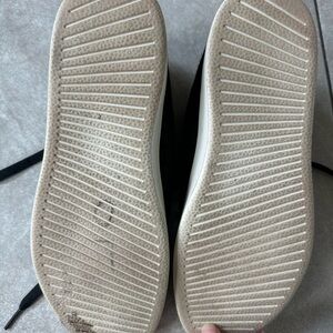 Allbirds Men’s Black hightop Sneakers